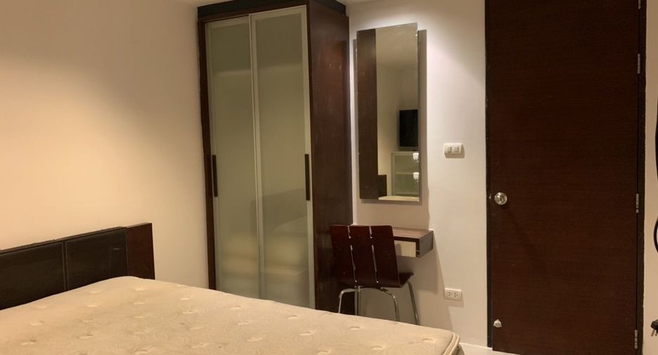 For sale 2 bedrooms condo in Wang Thonglang, Bangkok