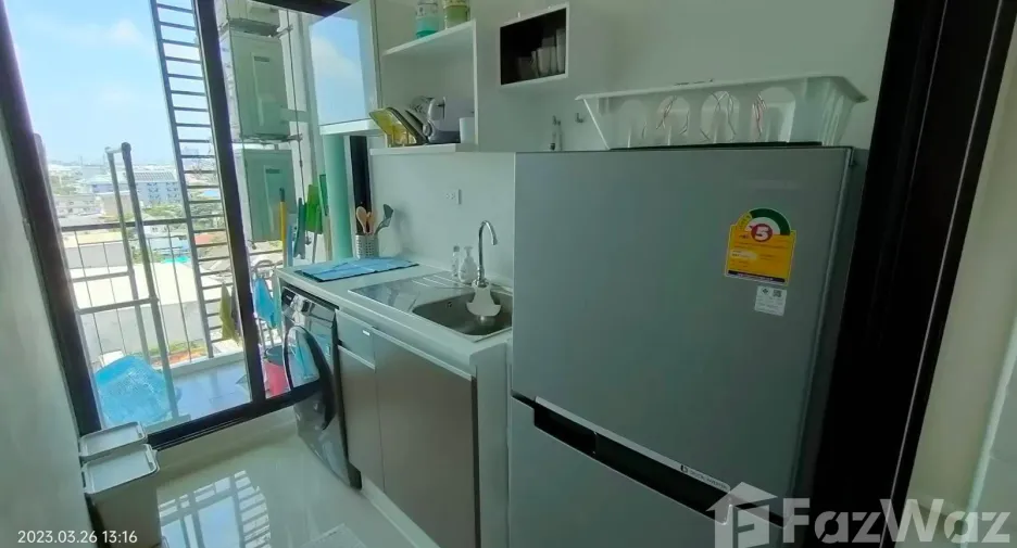 For sale 2 bedrooms condo in Mueang Samut Prakan, Samut Prakan
