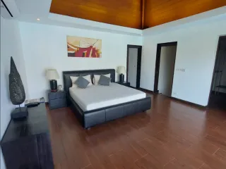 For rent 3 bedrooms villa in Mueang Phuket, Phuket