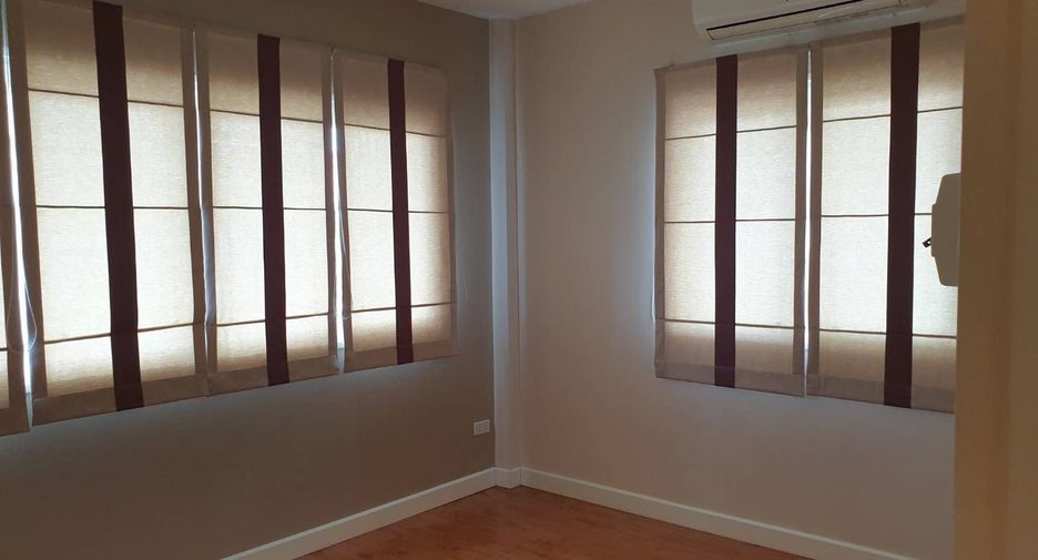 For rent 3 bedrooms house in Mueang Ubon Ratchathani, Ubon Ratchathani