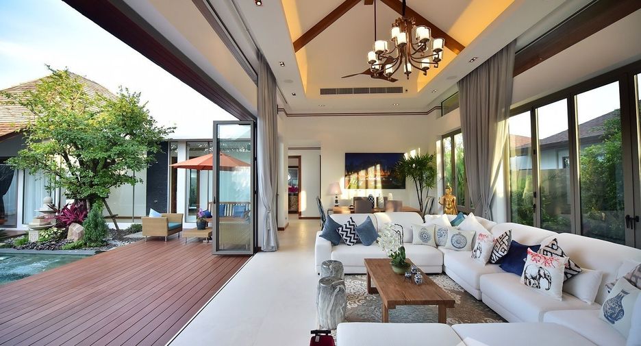 For rent 5 bedrooms villa in Thalang, Phuket