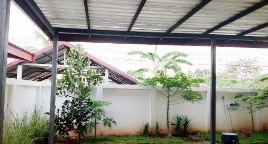 For sale 3 bedrooms house in Mueang Sakon Nakhon, Sakon Nakhon
