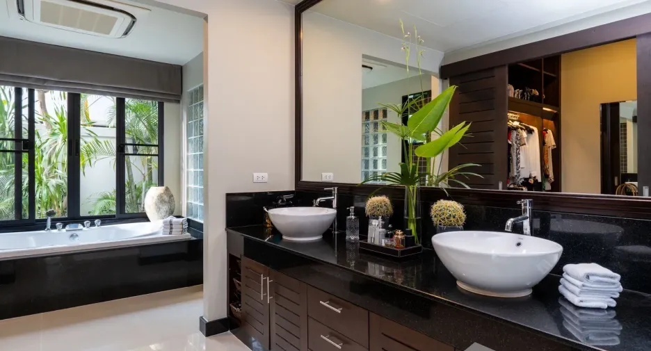 For sale 4 bedrooms villa in Thalang, Phuket