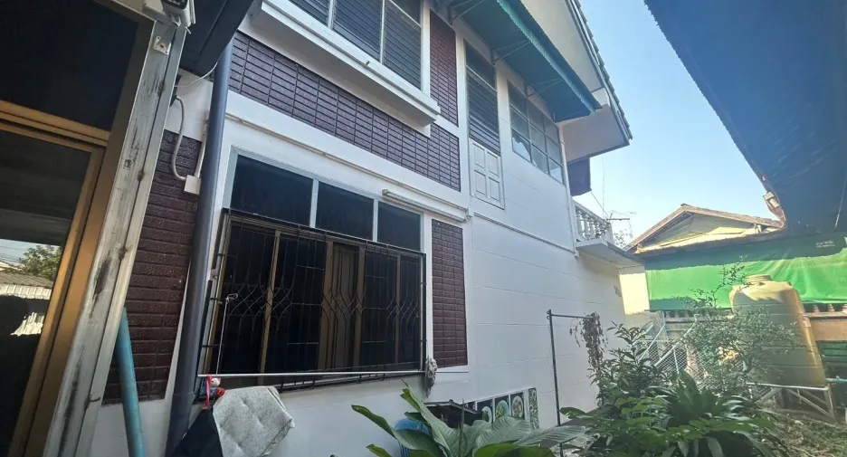 À vendre 7 chambres local commercial à Mueang Chiang Rai, Chiang Rai