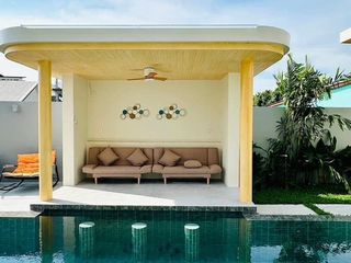 For rent 4 bedrooms villa in Mueang Phuket, Phuket
