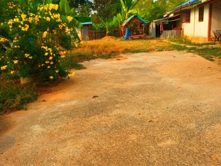 For sale 3 bedrooms house in Changhan, Roi Et