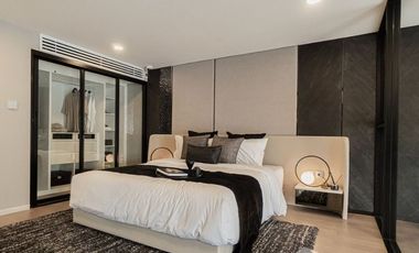 À vendre 3 chambres condo à Watthana, Bangkok