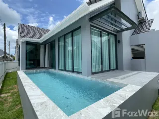 À louer 2 chambres villa à Mueang Phuket, Phuket