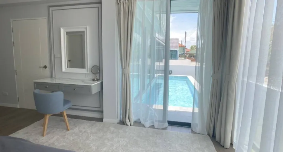 Villa en alquiler de 2 habitaciones en Mueang Phuket, Phuket