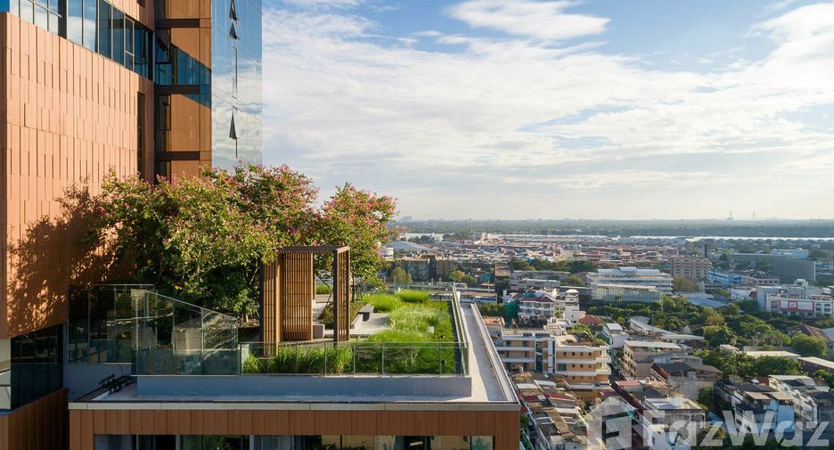 Condo en venta de 2 habitaciones en Khlong Toei, Bangkok