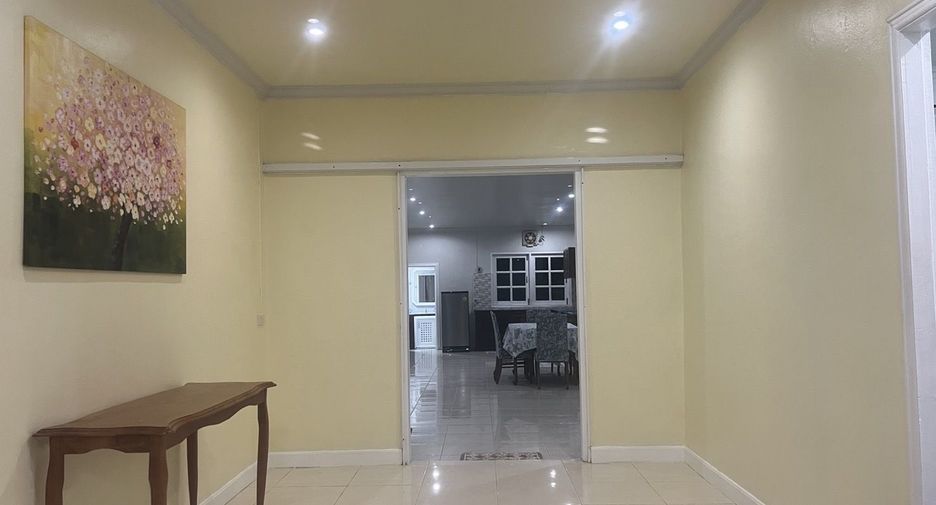 For rent 3 bedrooms house in Thalang, Phuket