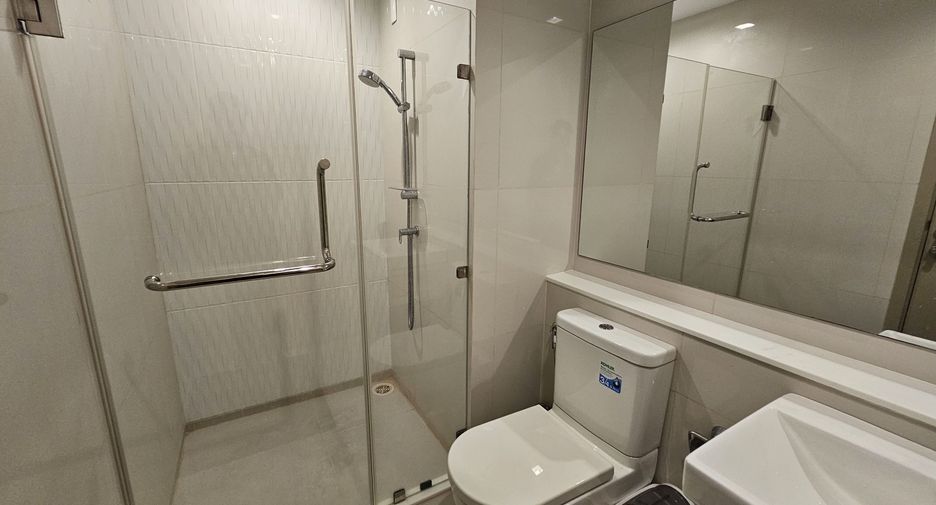 À vendre 2 chambres condo à Chatuchak, Bangkok