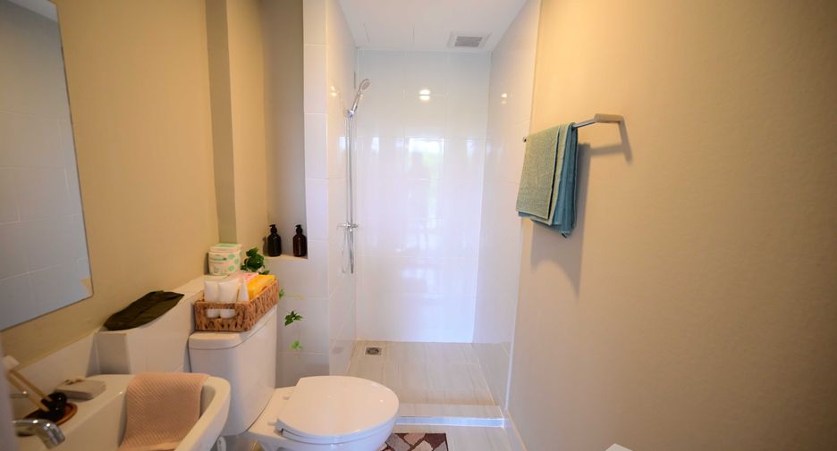 For sale 1 bed condo in Bang Bo, Samut Prakan