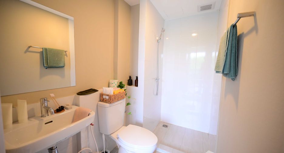 For sale 1 bed condo in Bang Bo, Samut Prakan