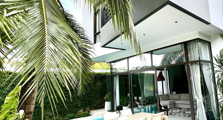 For rent 3 bedrooms villa in Mueang Phuket, Phuket