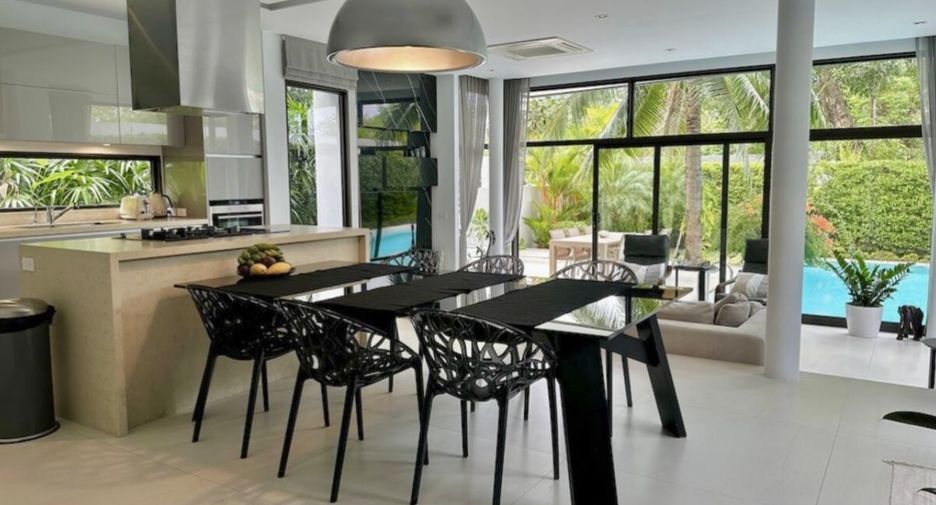 For rent 3 bedrooms villa in Mueang Phuket, Phuket