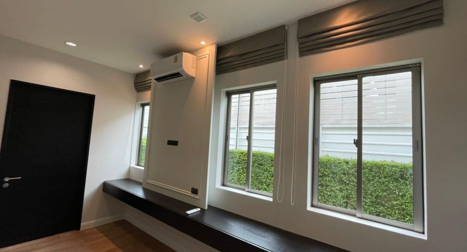 Casa en venta de 5 habitaciones en Lat Krabang, Bangkok