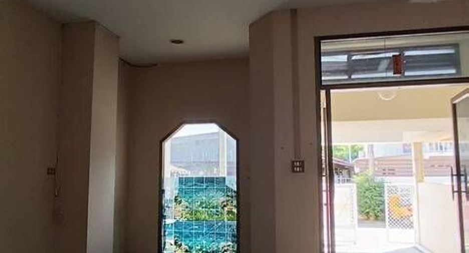 Reihenhaus zum Kauf mit 2 Zimmer in Mueang Kanchanaburi, Kanchanaburi