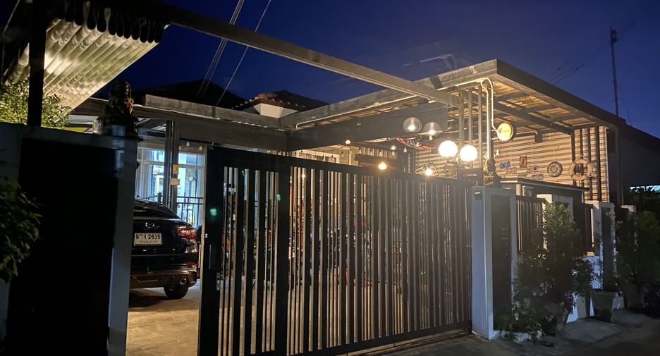 For sale 2 bedrooms house in Mueang Amnat Charoen, Amnat Charoen