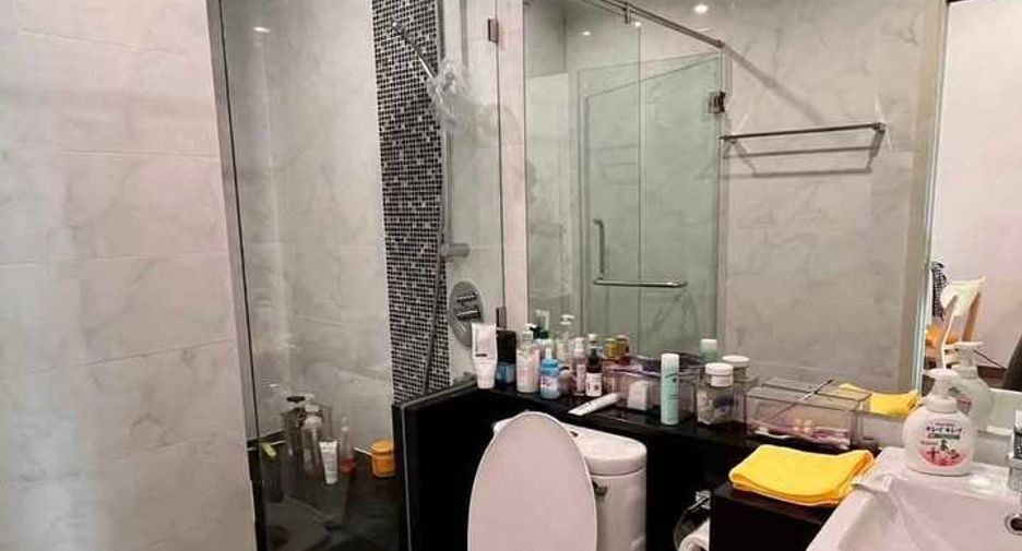 For sale 1 bed condo in Bang Rak, Bangkok