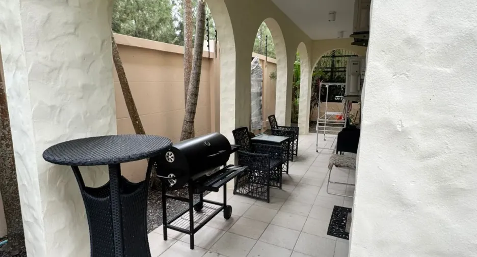 For rent 3 bedrooms villa in Mueang Phuket, Phuket