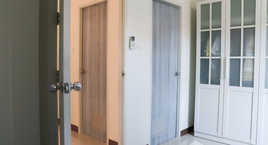 For sale 3 bedrooms house in Mueang Samut Prakan, Samut Prakan