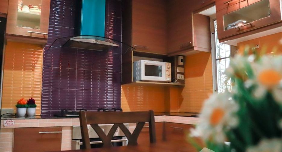 For sale 3 bedrooms house in Mueang Samut Prakan, Samut Prakan