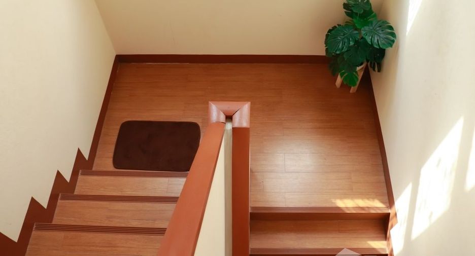 For sale 3 bedrooms house in Mueang Samut Prakan, Samut Prakan