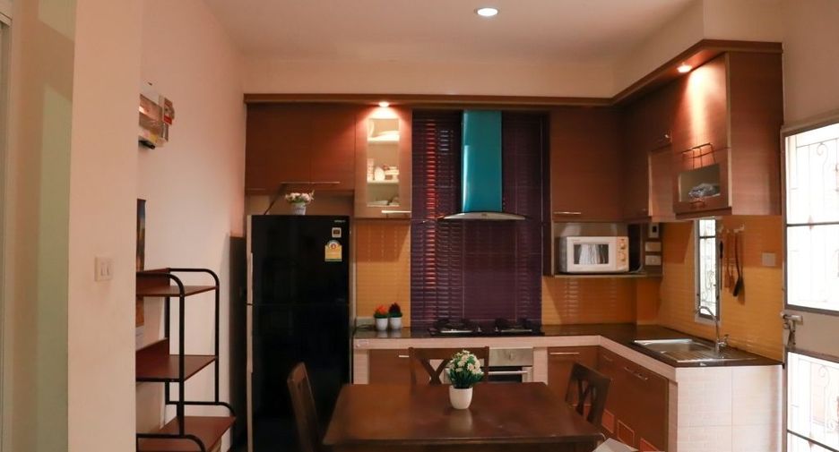 For sale 3 bedrooms house in Mueang Samut Prakan, Samut Prakan