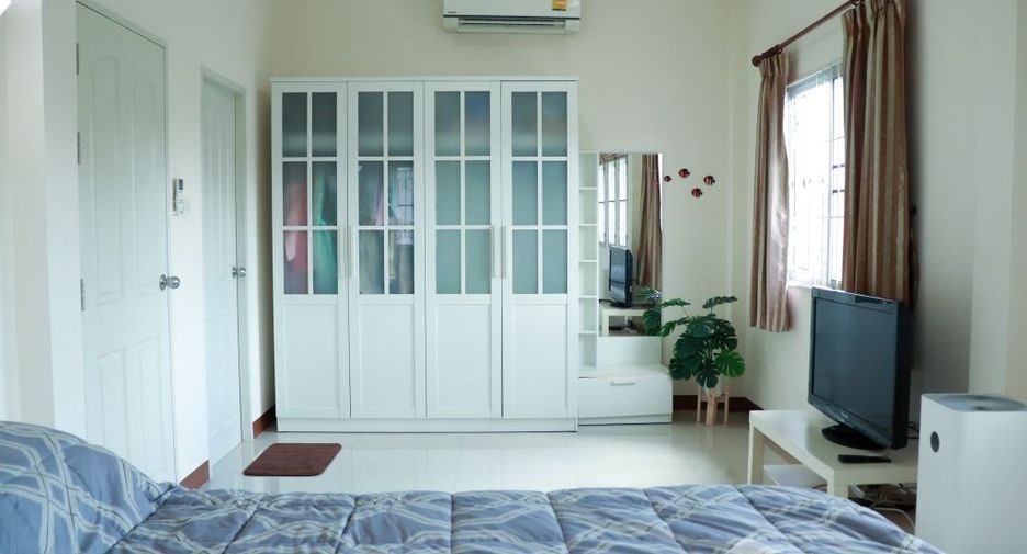 For sale 3 bedrooms house in Mueang Samut Prakan, Samut Prakan