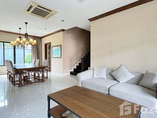 Casa en venta de 5 habitaciones en Bueng Kum, Bangkok