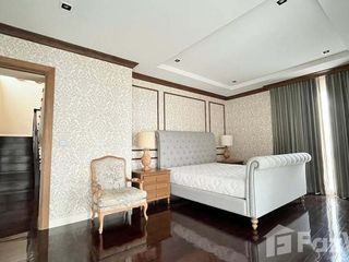 Casa en venta de 5 habitaciones en Bueng Kum, Bangkok