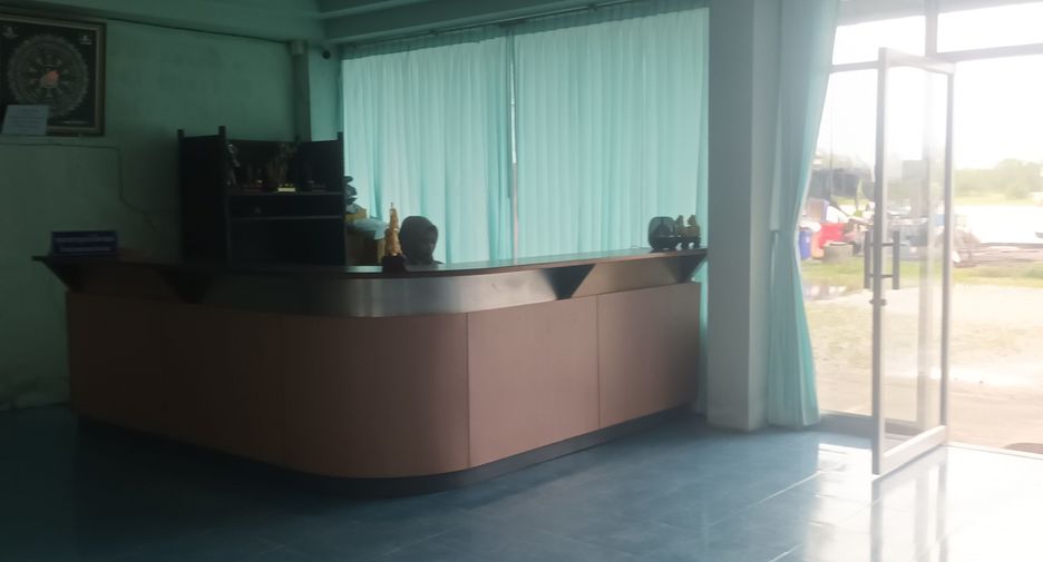 For sale 80 bedrooms hotel in Mueang Narathiwat, Narathiwat