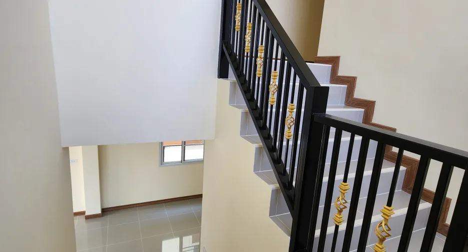 Продажа 4 спальни дом в Bang Pa-in, Phra Nakhon Si Ayutthaya