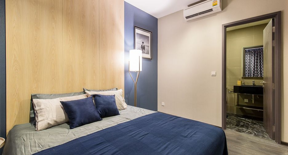 For sale 2 bedrooms condo in Khlong Toei, Bangkok