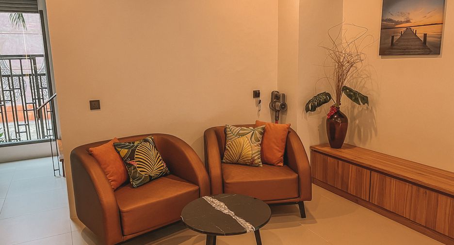 For rent 3 bedrooms villa in Mueang Phuket, Phuket