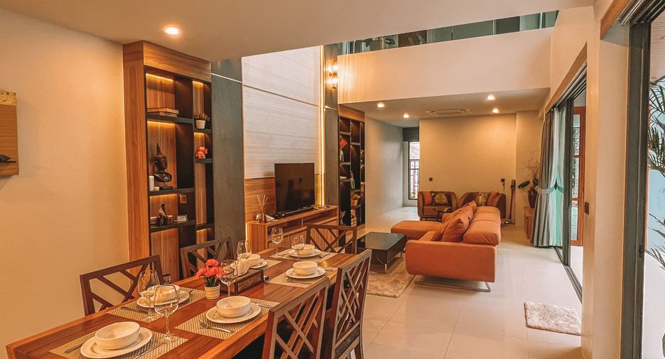 For rent 3 bedrooms villa in Mueang Phuket, Phuket