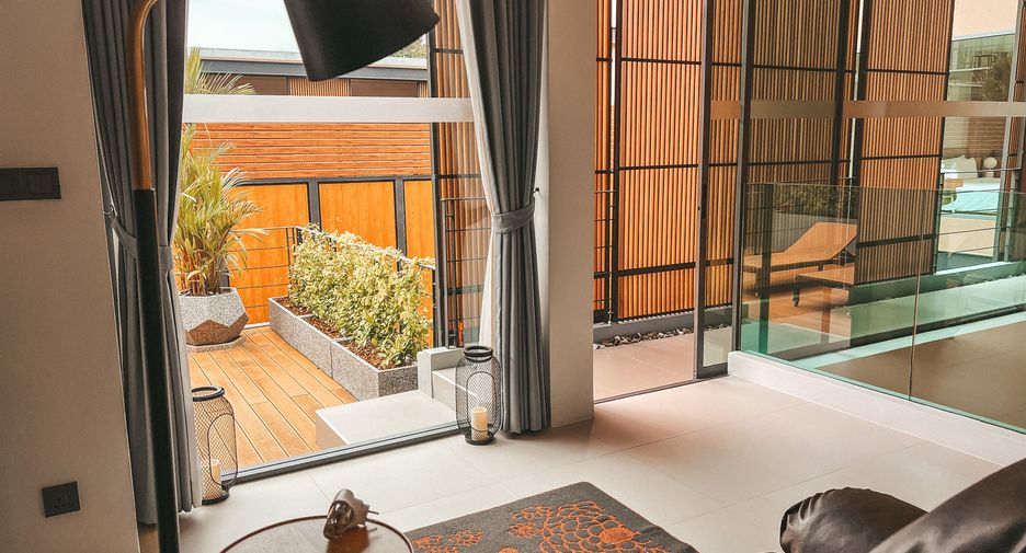 For rent 3 bedrooms villa in Mueang Phuket, Phuket