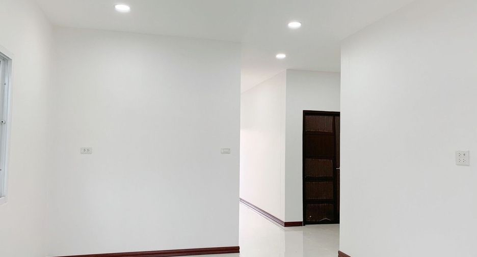 出售 公寓 独立屋 在 Mueang Roi Et, Roi Et