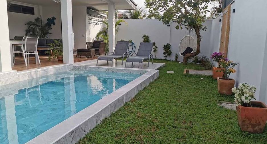 For sale and for rent 3 bedrooms villa in Mueang Phuket, Phuket