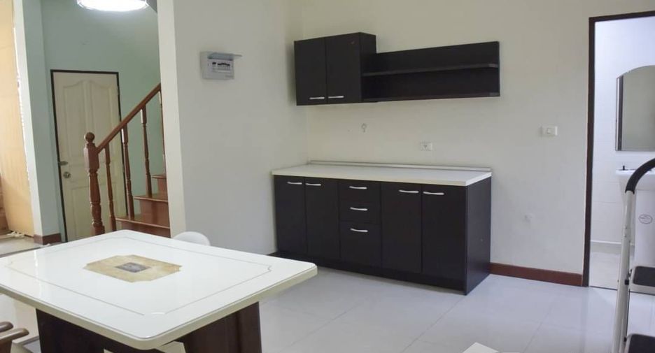 For sale 3 ベッドルーム townhouse in Bang Kruai, Nonthaburi