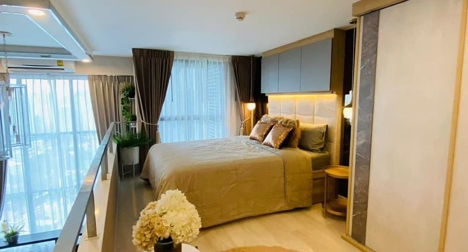 À vendre 2 chambres condo à Sathon, Bangkok
