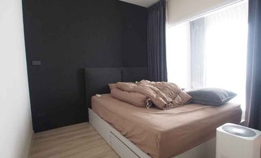À vendre 1 chambre condo à Huai Khwang, Bangkok
