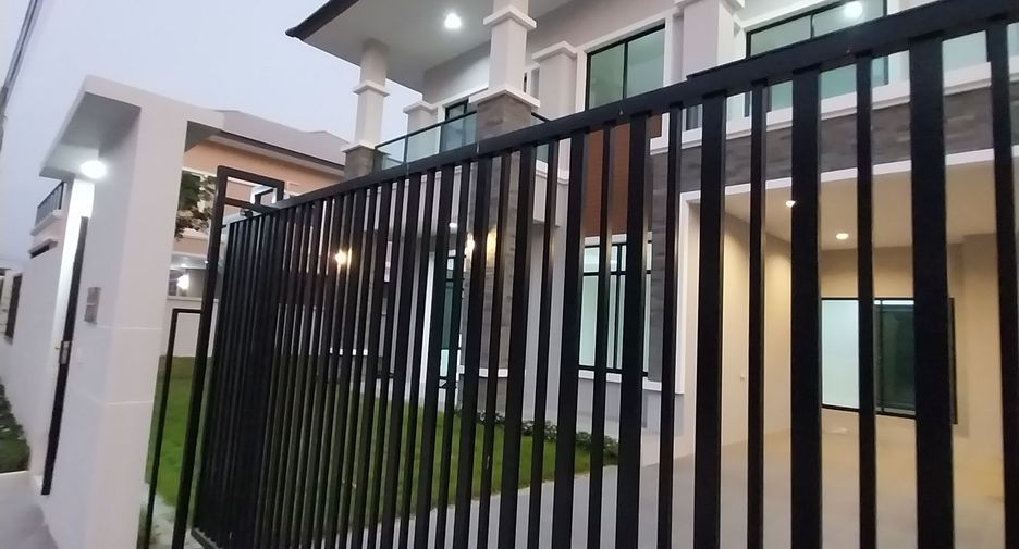 出售 4 卧室 独立屋 在 Nong Khaem, 曼谷