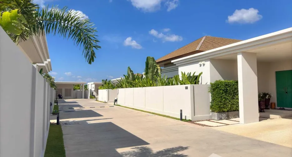 For rent 3 bedrooms villa in Thalang, Phuket
