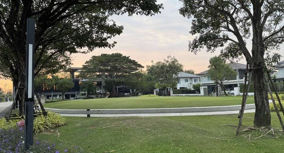 Продажа 4 спальни дом в Mueang Nonthaburi, Нонтабури