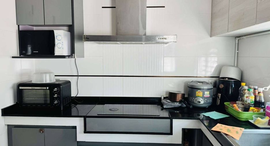 Продажа 4 спальни дом в Mueang Nonthaburi, Нонтабури
