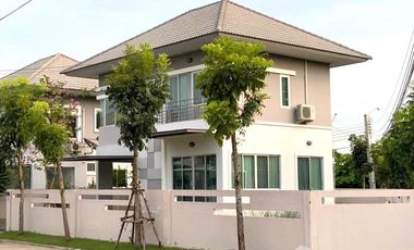 For sale 3 bedrooms house in Bang Phli, Samut Prakan