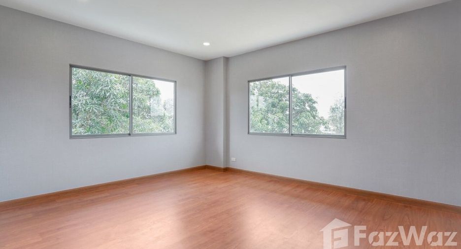 For sale 3 bedrooms house in Mueang Nonthaburi, Nonthaburi