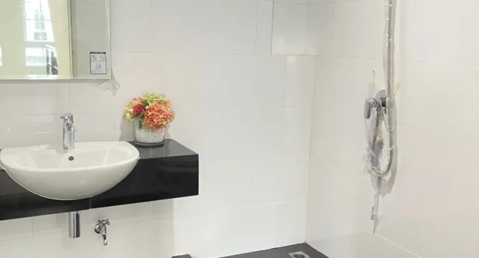 For sale 3 bedrooms townhouse in Bang Kapi, Bangkok